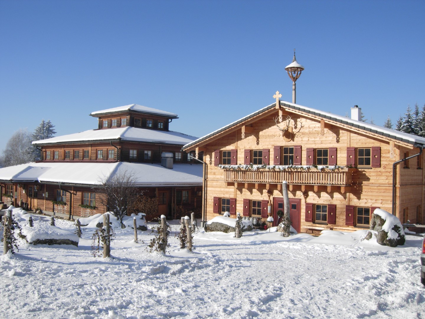 Märchenwirtshaus + Almhütte